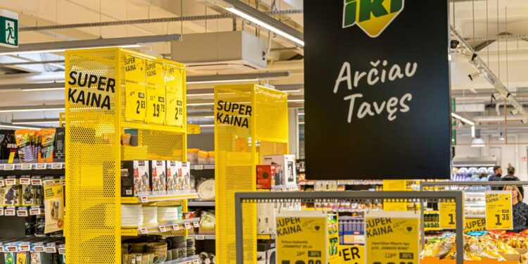„Iki“ šią savaitę kainos kalba pačios už save: bulvės – po 0,29 Eur, o „Švaros fiestoje“ – iki 50 proc. nuolaidos